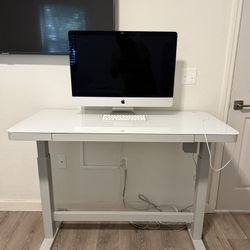 47” Adjustable Height Desk, White
