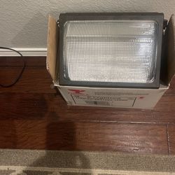 Commercial and resident lights