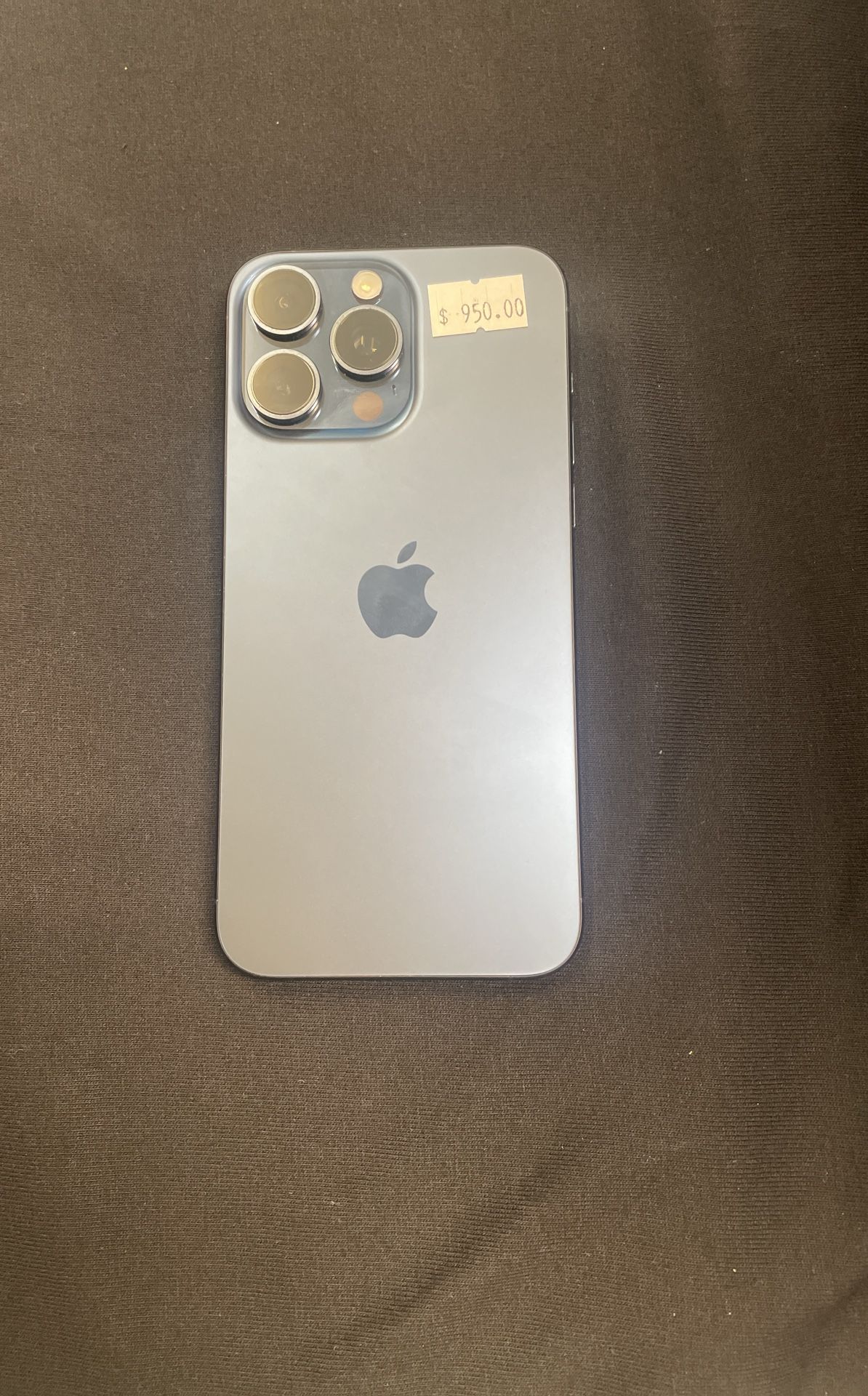 iPhone 15 Pro Max