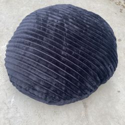 Super Cool Pillow For Cat Or Small Dog