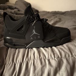 Jordan 4 Black Cats (No Box)
