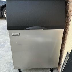 Ice Machine 