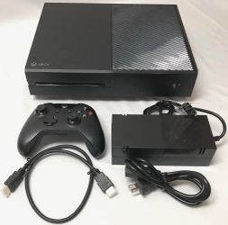 Xbox One Console and Controller (no hdmi cord)