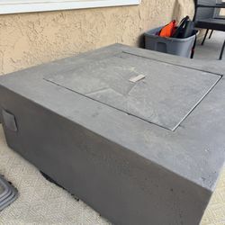 Modern Outdoor Fire Pit