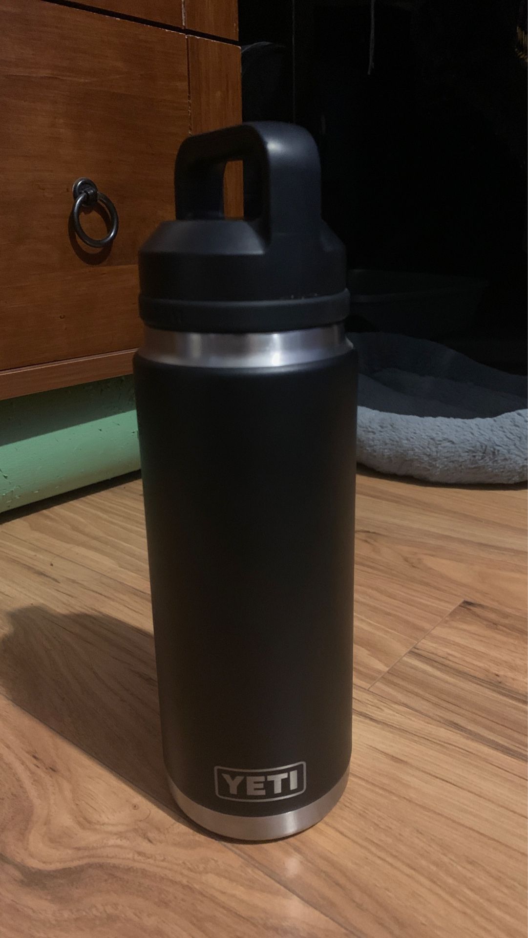 YETI Rambler, 26 fluid OZ water bottle
