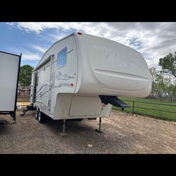 2004 Forest River Rv 5th Wheel