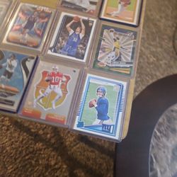 Rookie And.insert Cards Jaylen Daniels Cooper https://offerup.com/redirect/?o=RmxhZ2cuYm8= Nix. Drake Maye.bronny James And Others 