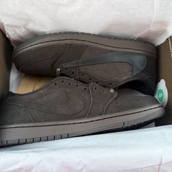 Jordan 1 x Travis Scott Velvet Brown 