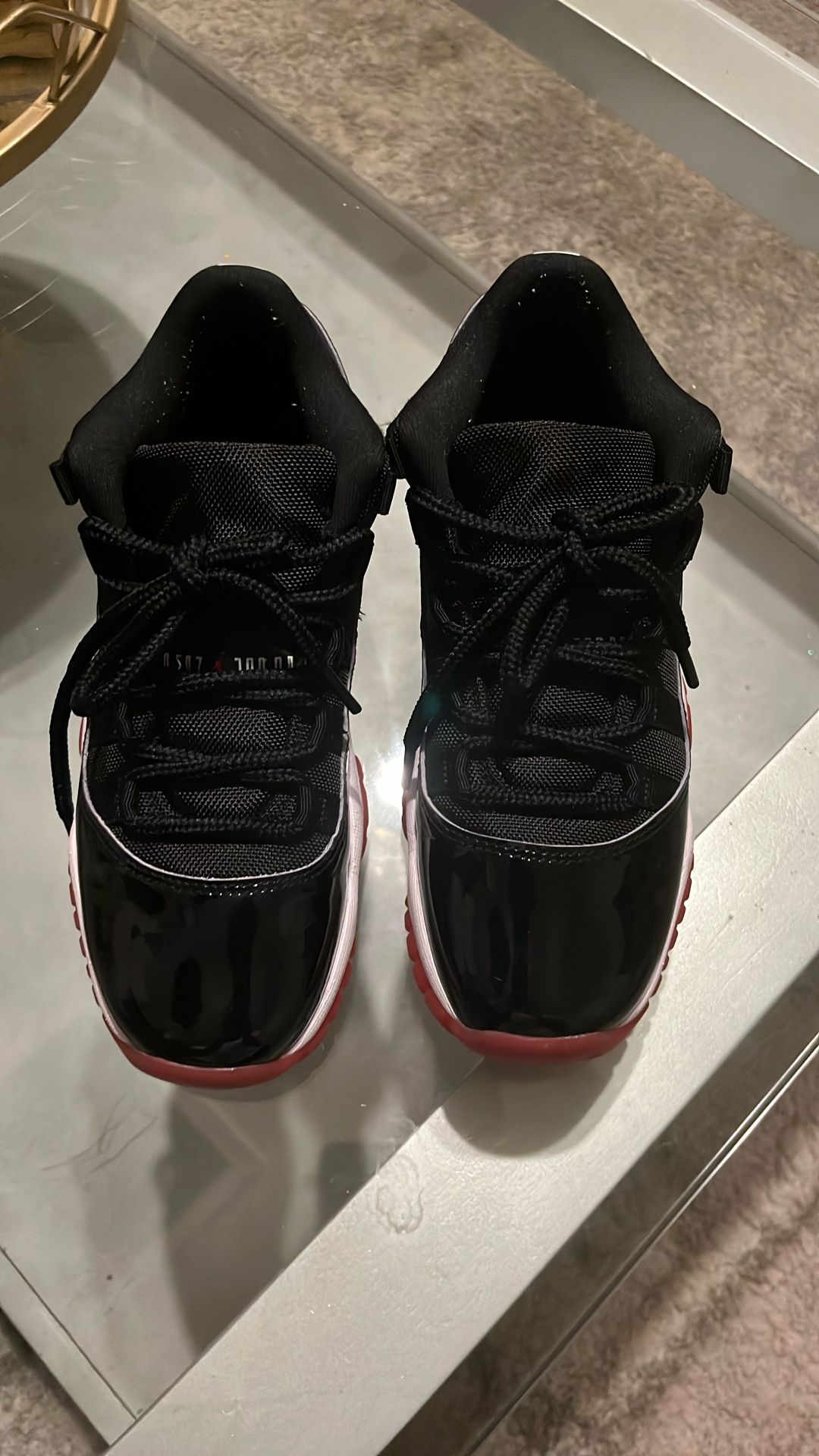 Jordan 11 Retro Low Bred )2025) size 7