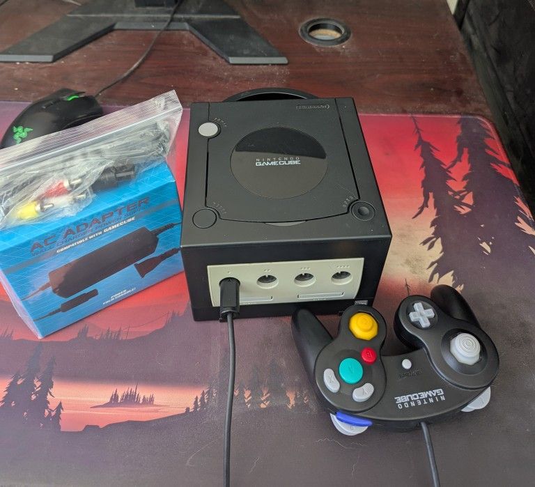 Nintendo GameCube Black DOL-001 w/ OEM Controller + Cords โ Tested