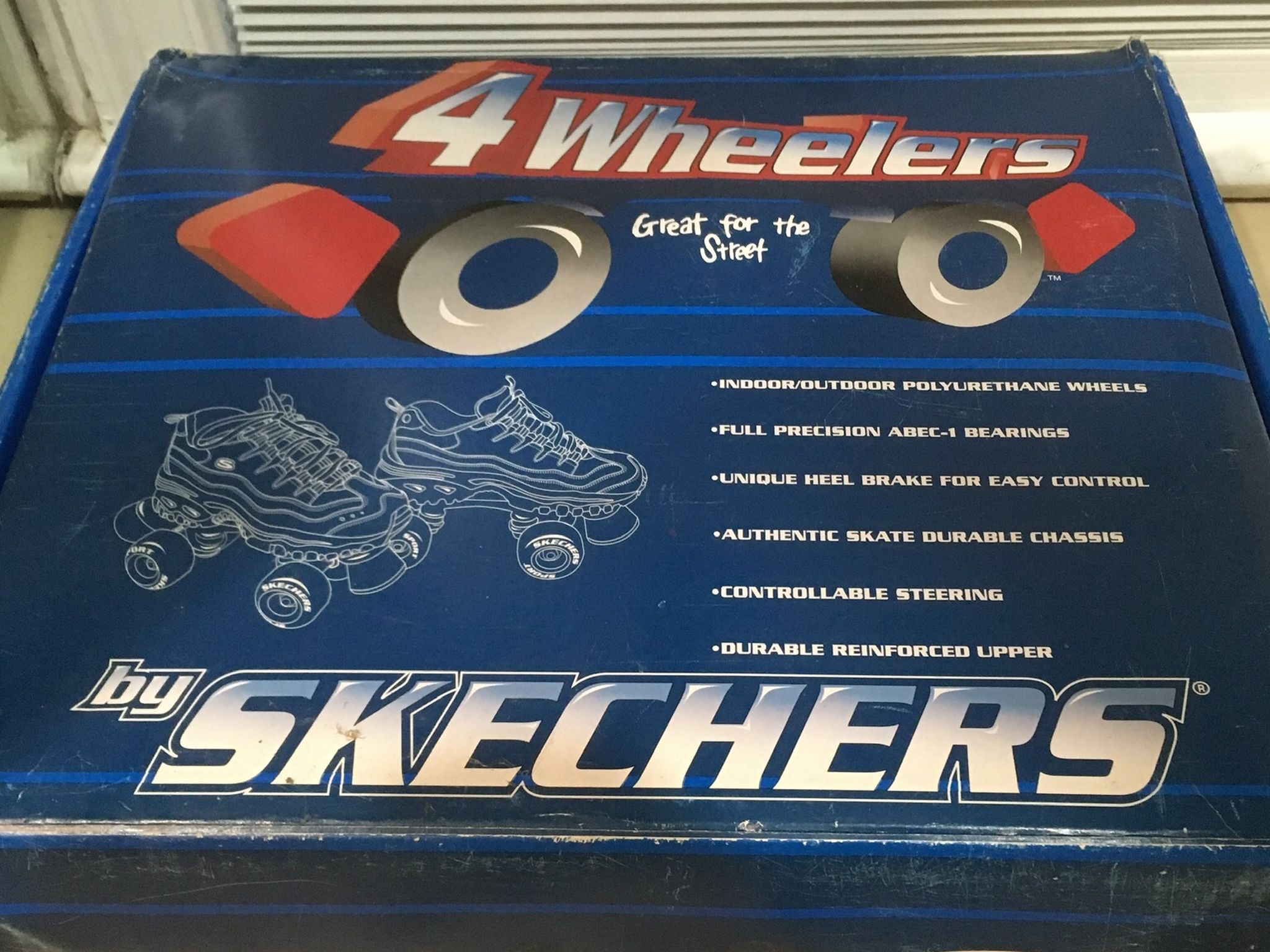 Sckechers Size 4 Rollerblades