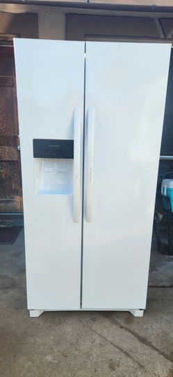 Frigidaire refrigerator
