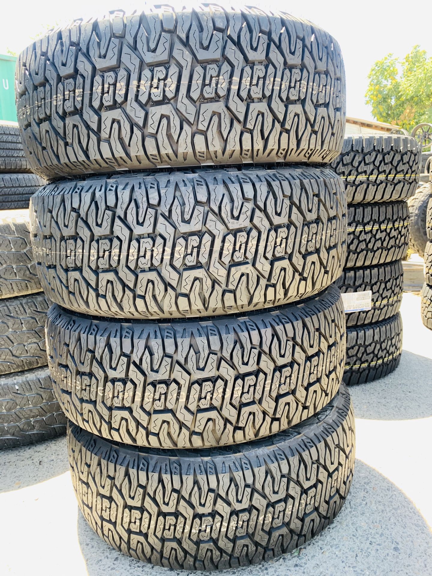 Lt 2755520 Radar New AT model for sale. Free installation. Financing available