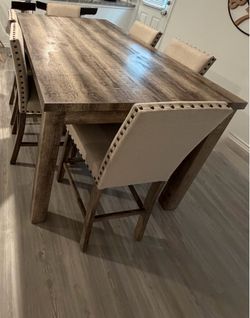 Farmhouse Dining Room Table