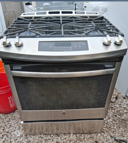 ESTUFA DE GAS DE CUATRO QUEMADORES