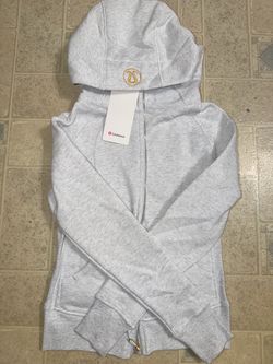 Lululemon Full-Zip Hoodie with Tags size 4