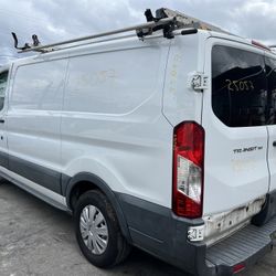 PARTS OUT PARTES 2016 2025 ENGINE MOTOR TRANSMISSION DOORS WHEEL BACK DOOR SEATS SUSPENSIONS