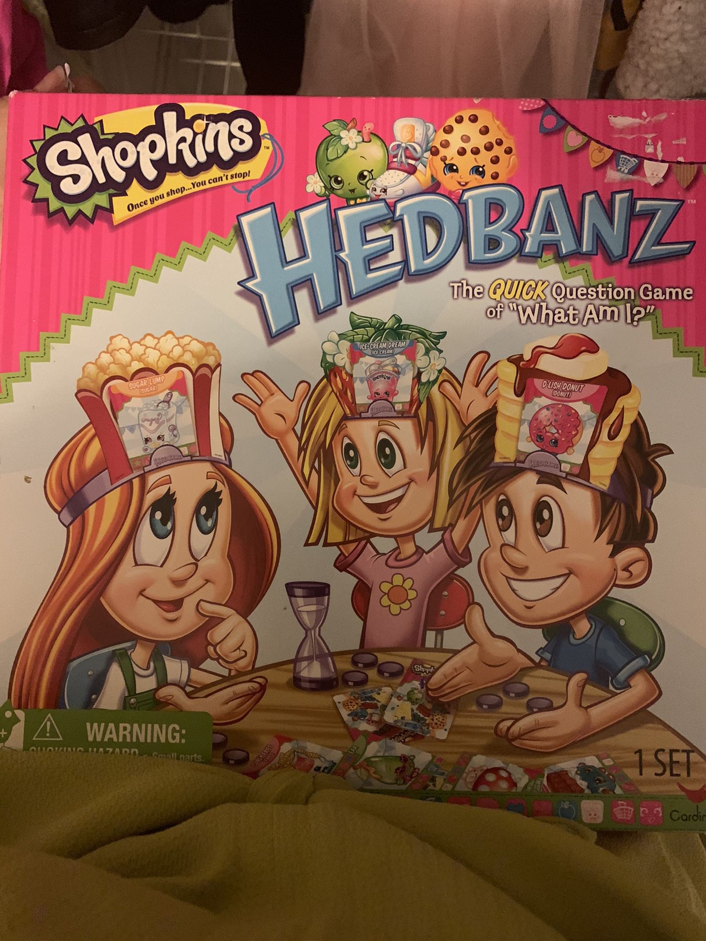 Shopkins Hedbanz kids game
