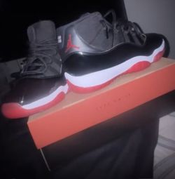 Air Jordan 11 OG BREDS(NEGOTIABLE)