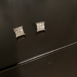 Diamond Earrings 