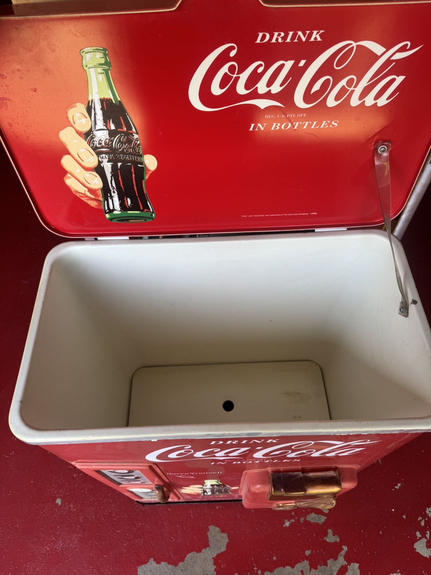 Ice Cooler
