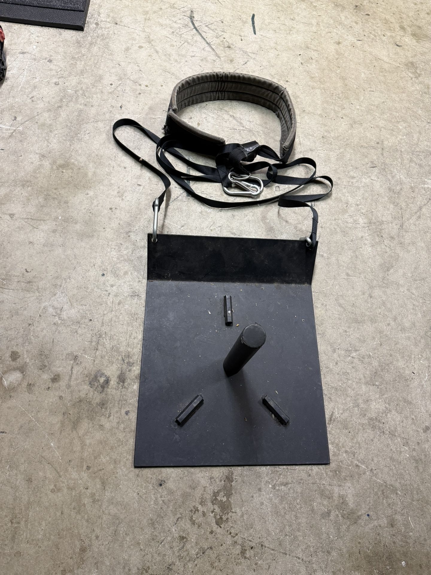 Weight sled for pulls