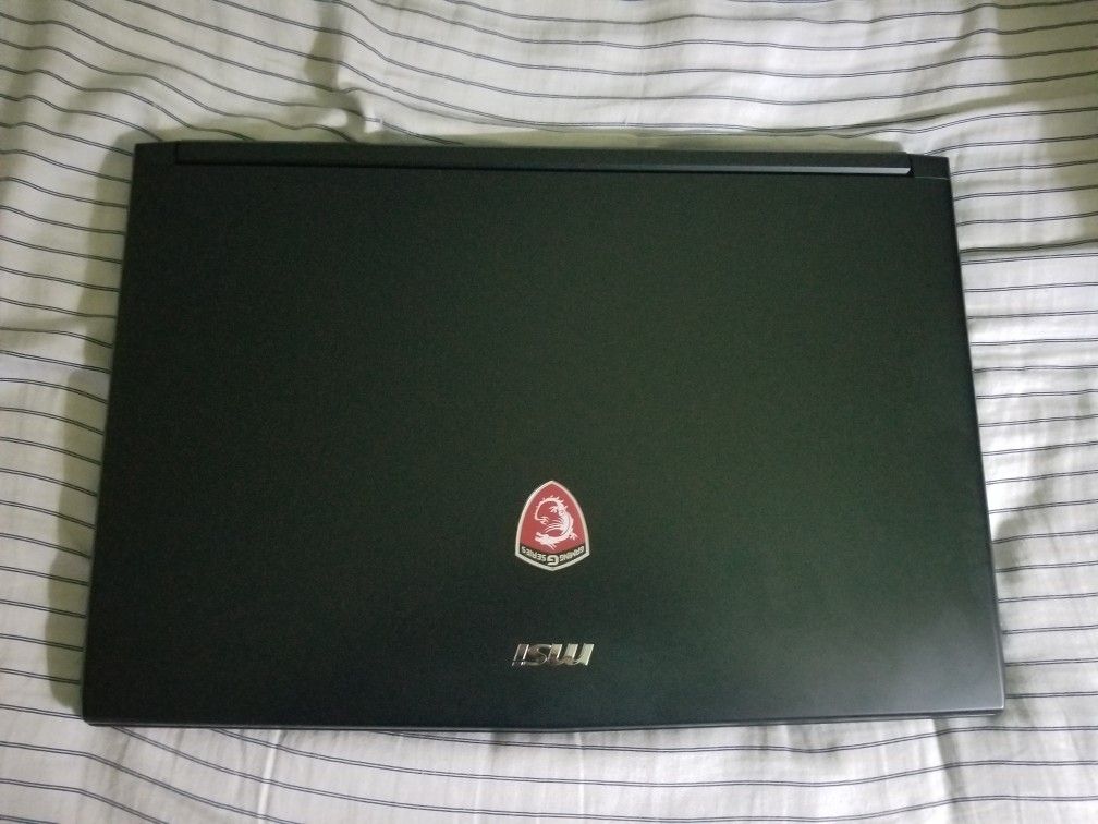 MSI GP72VR 7RF Leopard pro gaming Laptop