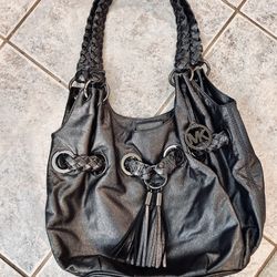 Micheal Kors Leather Braided Straps Black 
