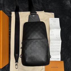 Louis Vuitton Avenue Sling Bag