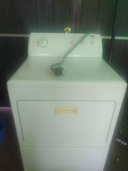 Kenmore dryer  in good condition $120