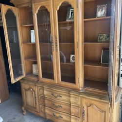 Beautiful China Cabinet Hutch 