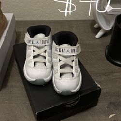 Air Jordan Retro 11 Legends 5c