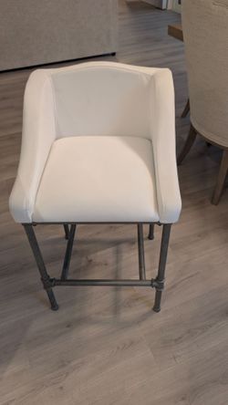 Counter Height Stools -4- Brand New
