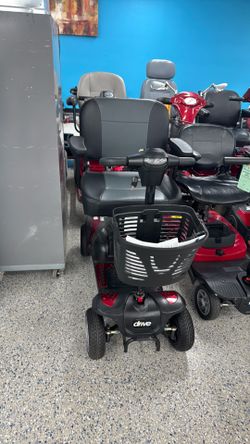 Four wheel Mobility scooter drive