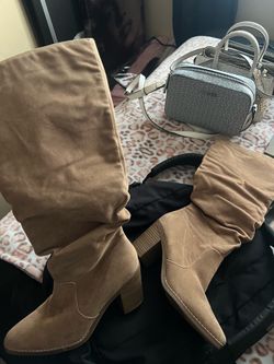 Tan heel boots size 8 1/2 $10