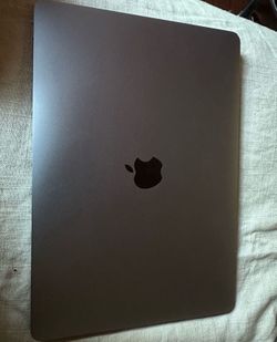 2019 MacBook Pro 13" Touch Bar