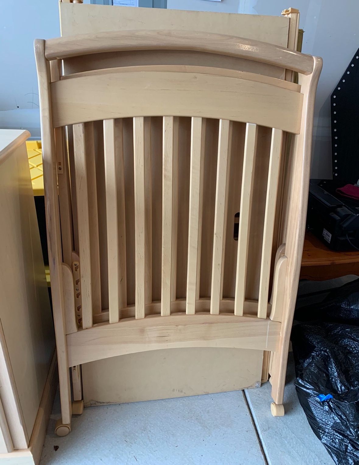 Crib And Changing Station