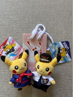 Haneda Airport Japan Pilot Stewardess Pokémon  Pikachu Plush Keychain New