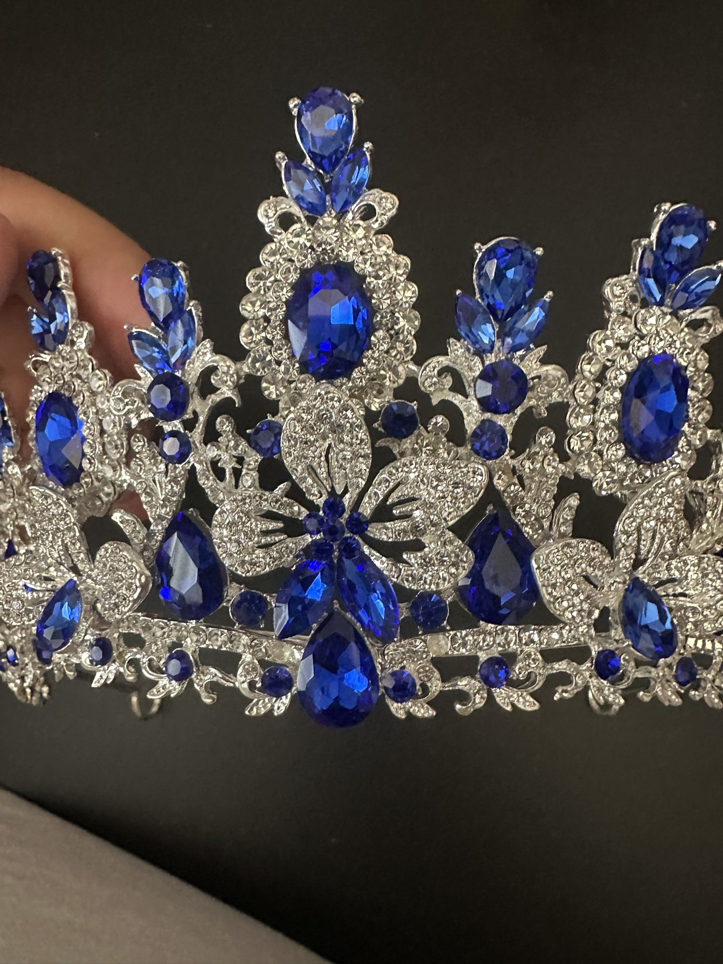 Royal Blue 15 Crown