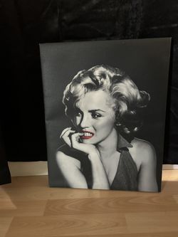Marilyn Picture