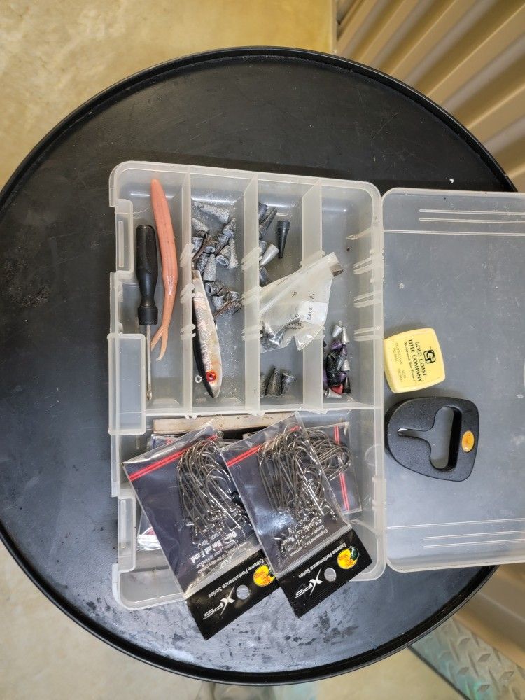 New Fishing Hooks, Weights And Lures