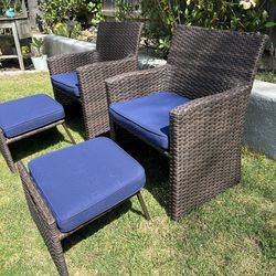 Outdoor patio furniture, excellent condition, High End, Thick,Weather Resistant Rattan, 