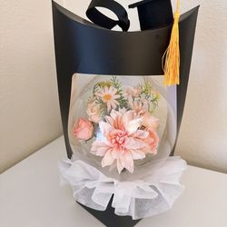 Flower Balloon Graduation