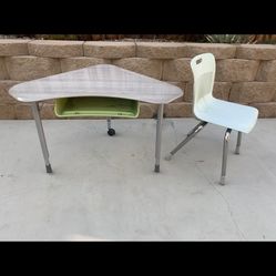 Kids Desk 