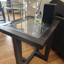 Pair of Black Metal & Glass Side/End Tables – Modern Accent Tables