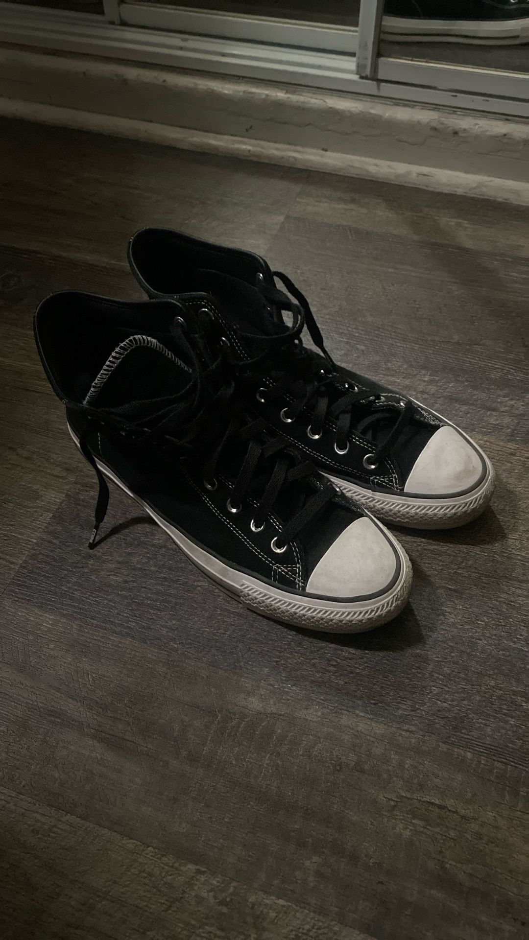 Converse Skate Shoes Cons