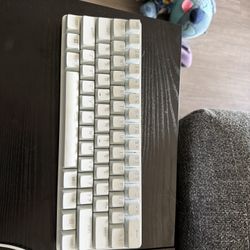 Keyboards, Computer Nice & Other Computer Accessories 