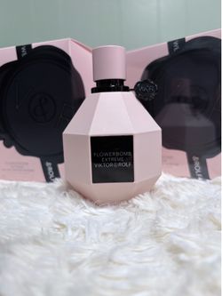 Viktor & Rolf Flowerbomb Extreme Perfume