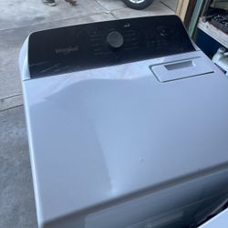 Whirlpool Washer And Dryer Set