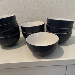 Blue/White Ceramic Bowl Lot (10)